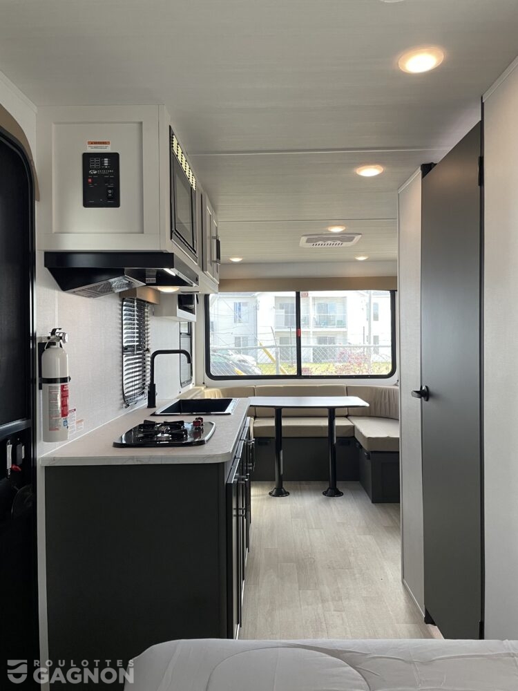 Bullet 1900RD 2025 (13)