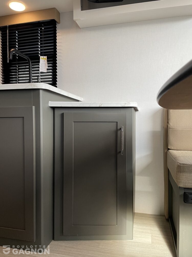 Bullet 1900RD 2025 (24)